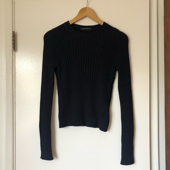Brandy Melville Sweaters - Brandy Melville Leia Sweater